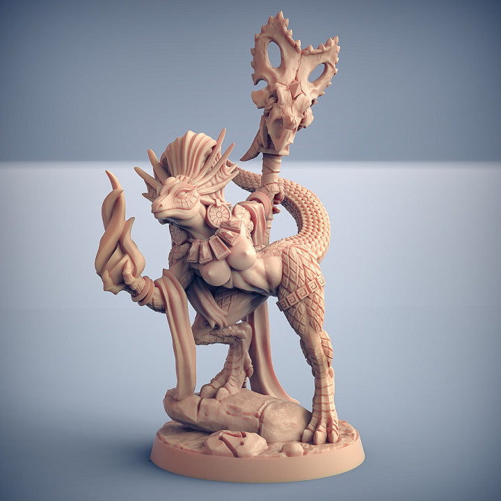 Coaxoch the Duchess - Goldmaw Lizards topless Beauty