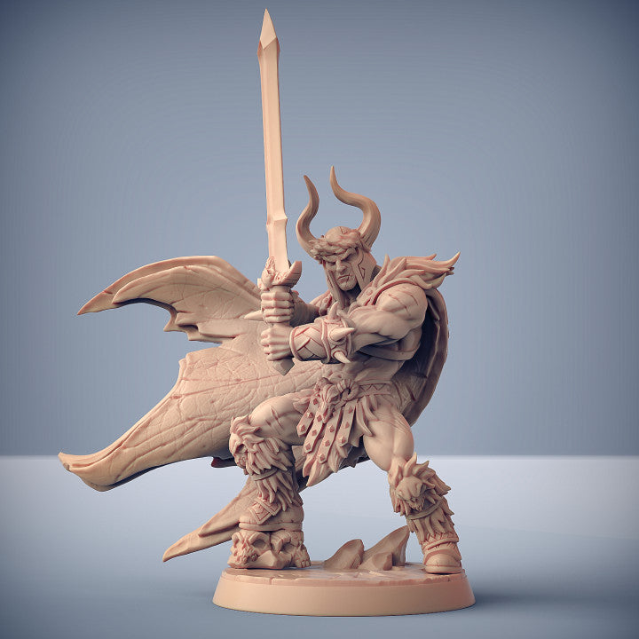 Krommir Stronghammer with Helmet