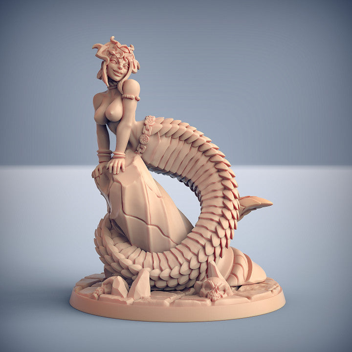 Princess Kseerix - Maneater Nagarots topless Beauty